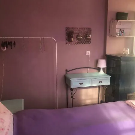 Cozy Art Place Apartment *
