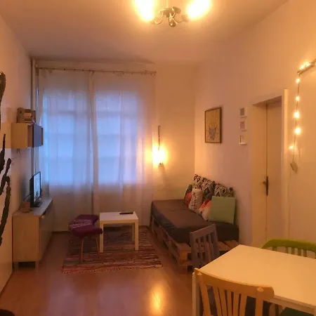 Cozy Art Place *