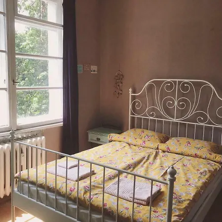 Cozy Art Place Apartment