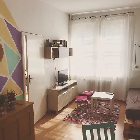 Cozy Art Place Apartment Sofia